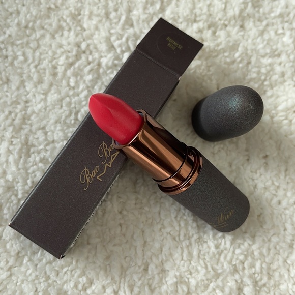 MAC Cosmetics Bao Bao Wan Limited Edition lipstick - Picture 2 of 3